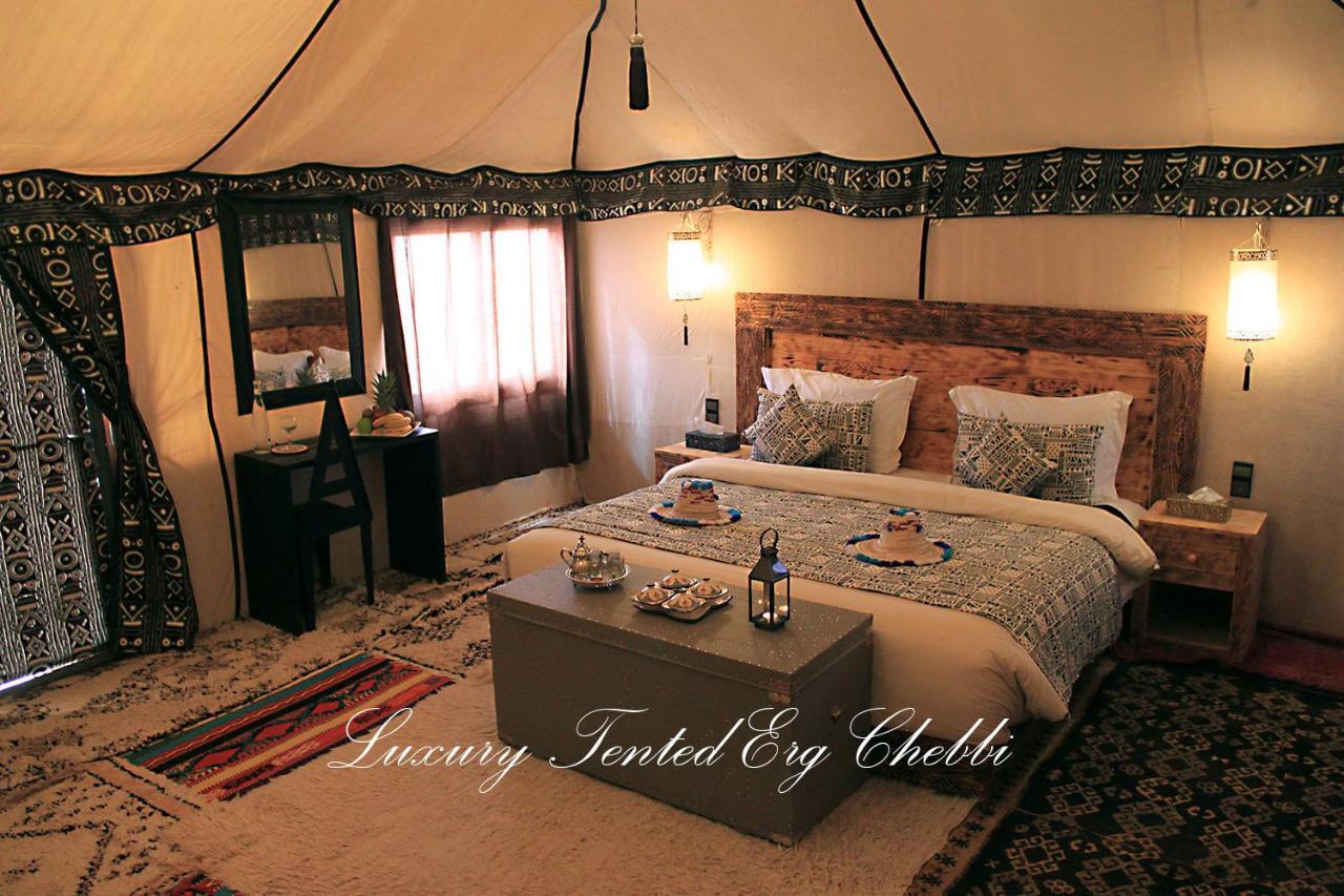 מרזאוגה Luxury Tented Erg Chebbi מראה חיצוני תמונה